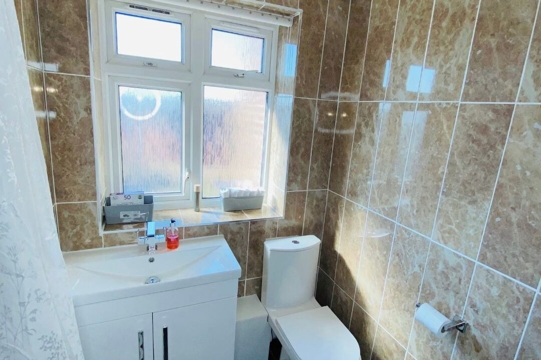 Photo of Bathroom in Livesey