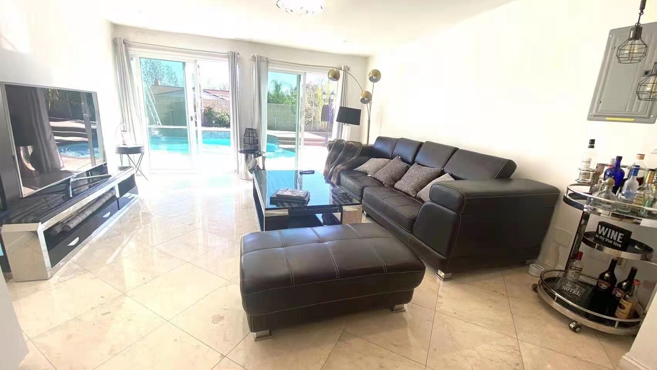 Photo of Livingroom in Hacienda Heights