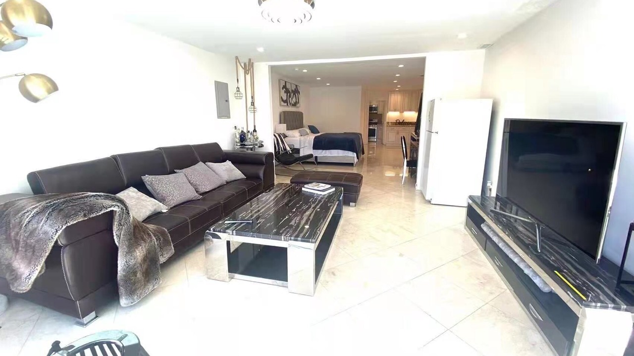 Photo of Livingroom in Hacienda Heights