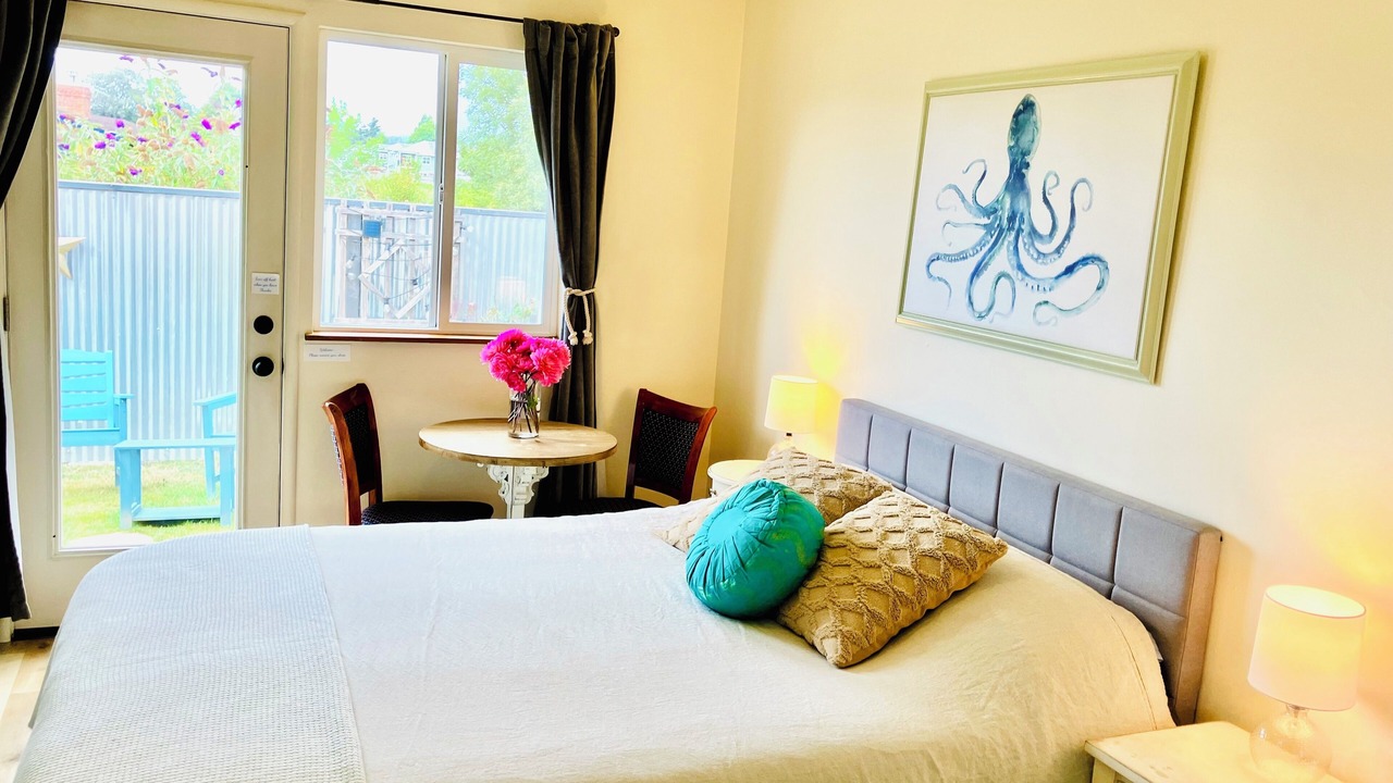 Photo of Bedroom in Arcata