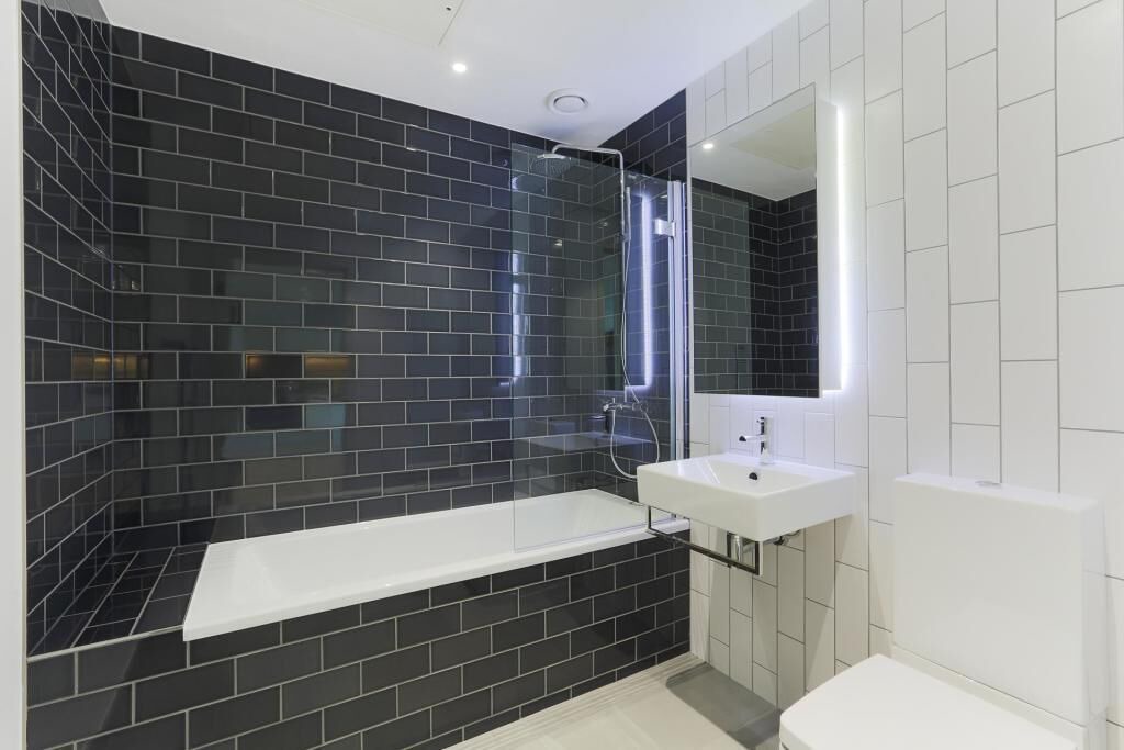 Photo of Bathroom in Royal Docks