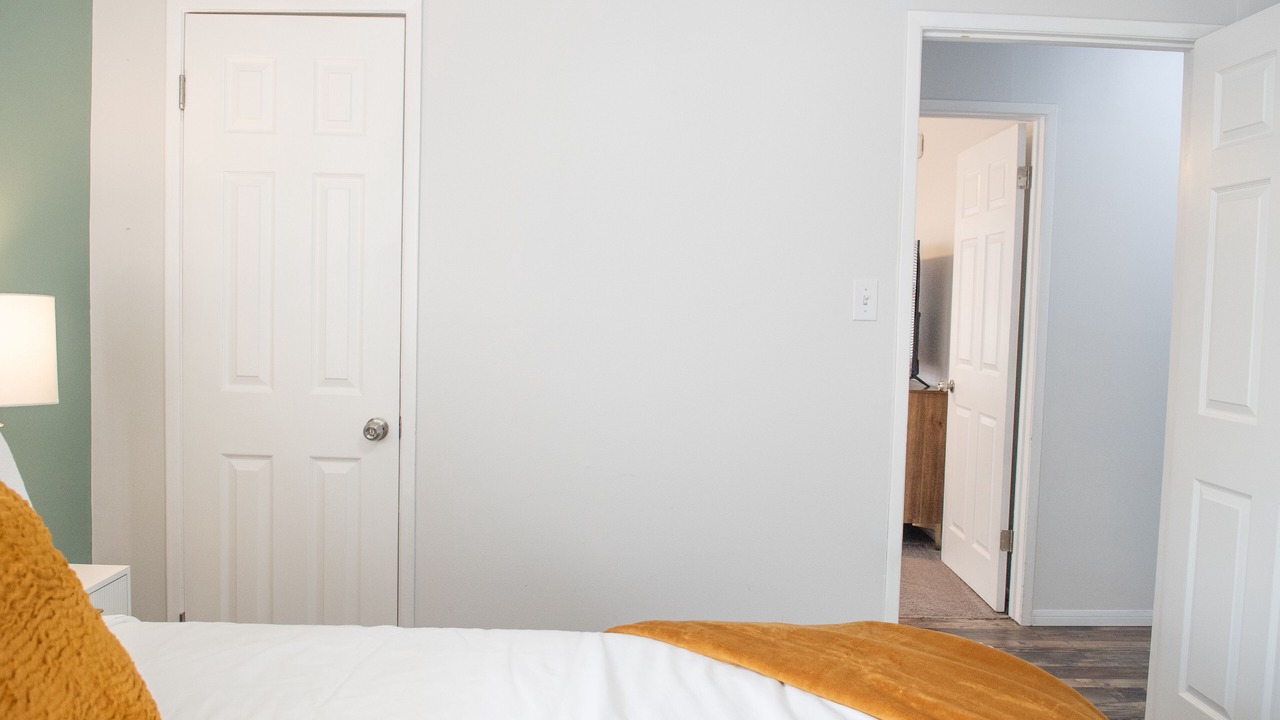 Photo of Bedroom in Palmdale