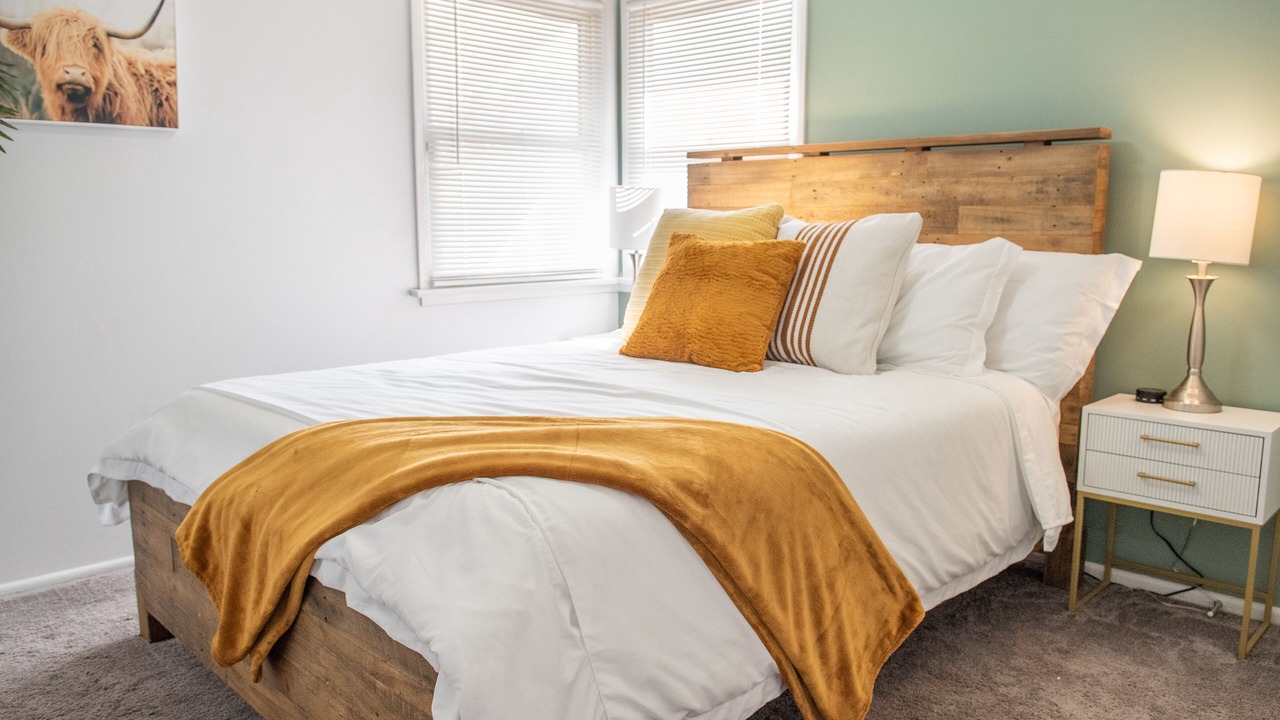 Photo of Bedroom in Palmdale