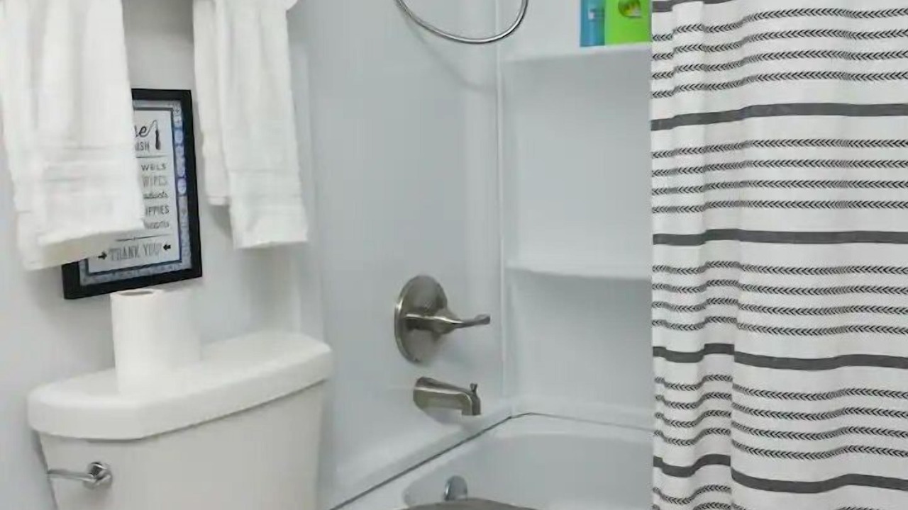 Photo of Bathroom in Palmdale
