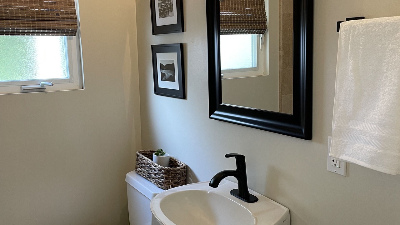 Photo of Bathroom in Del Rey Oaks