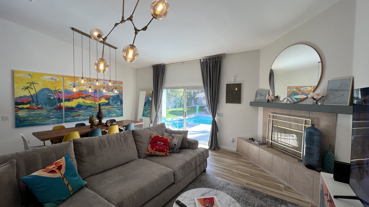 Photo of Livingroom in Cathedral City