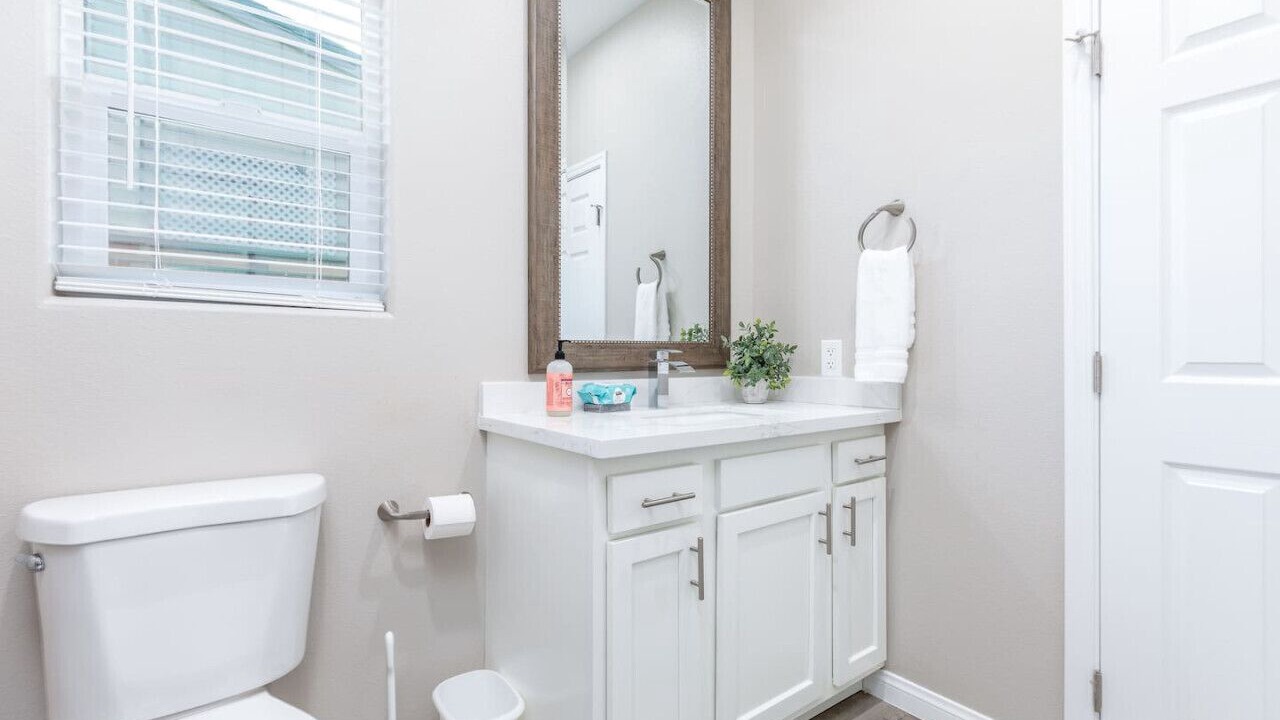 Photo of Bathroom in Ridgecrest