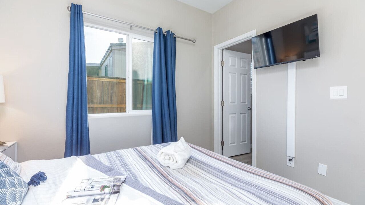 Photo of Bedroom in Ridgecrest