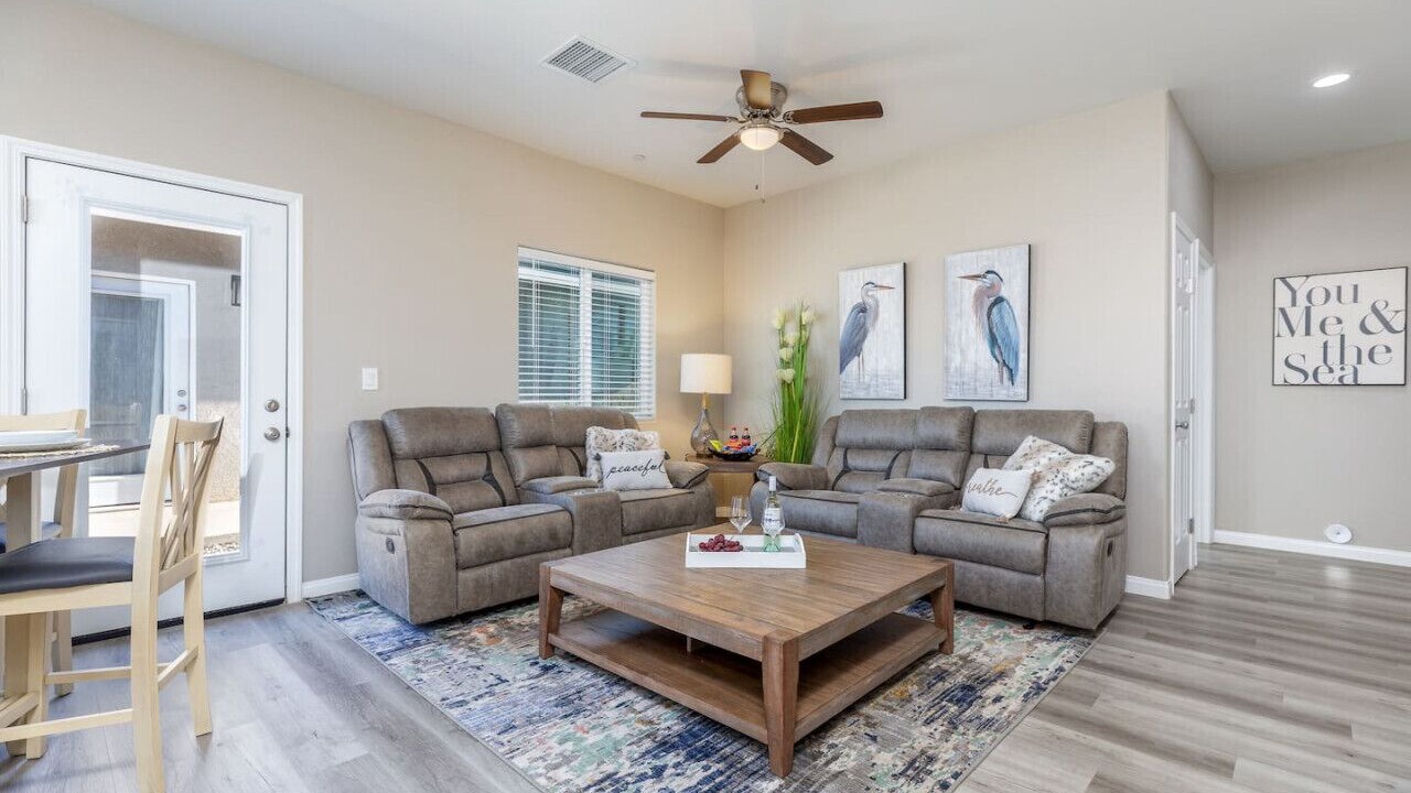 Photo of Livingroom in Ridgecrest