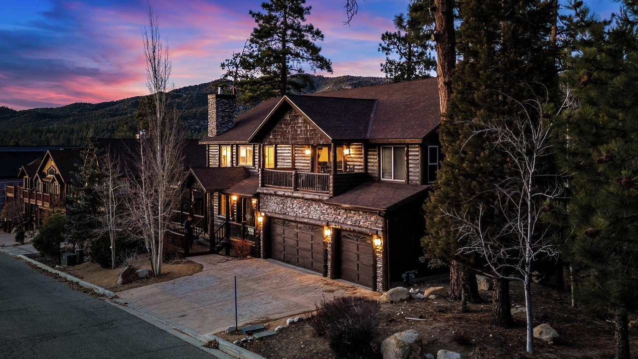Photo of Others in Castle Glen Estates