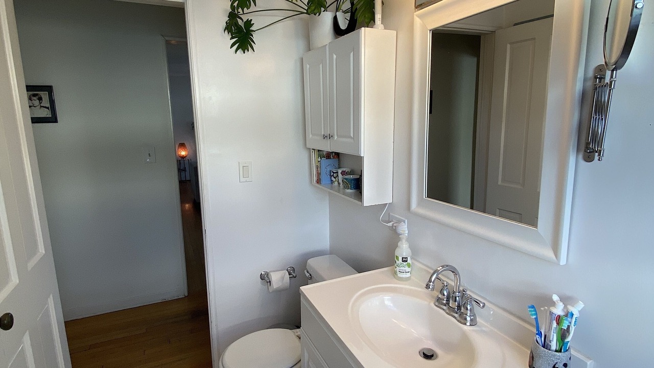 Photo of Bathroom in Sunset Park