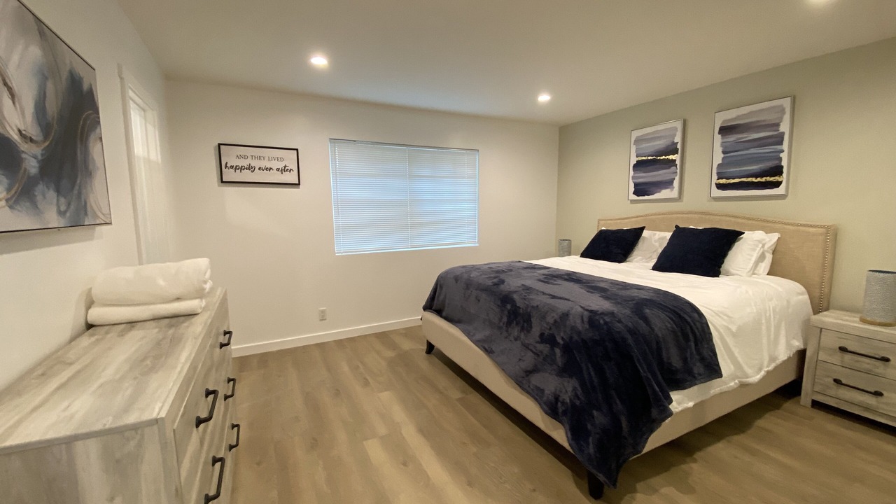 Photo of Bedroom in Malibu Canyon