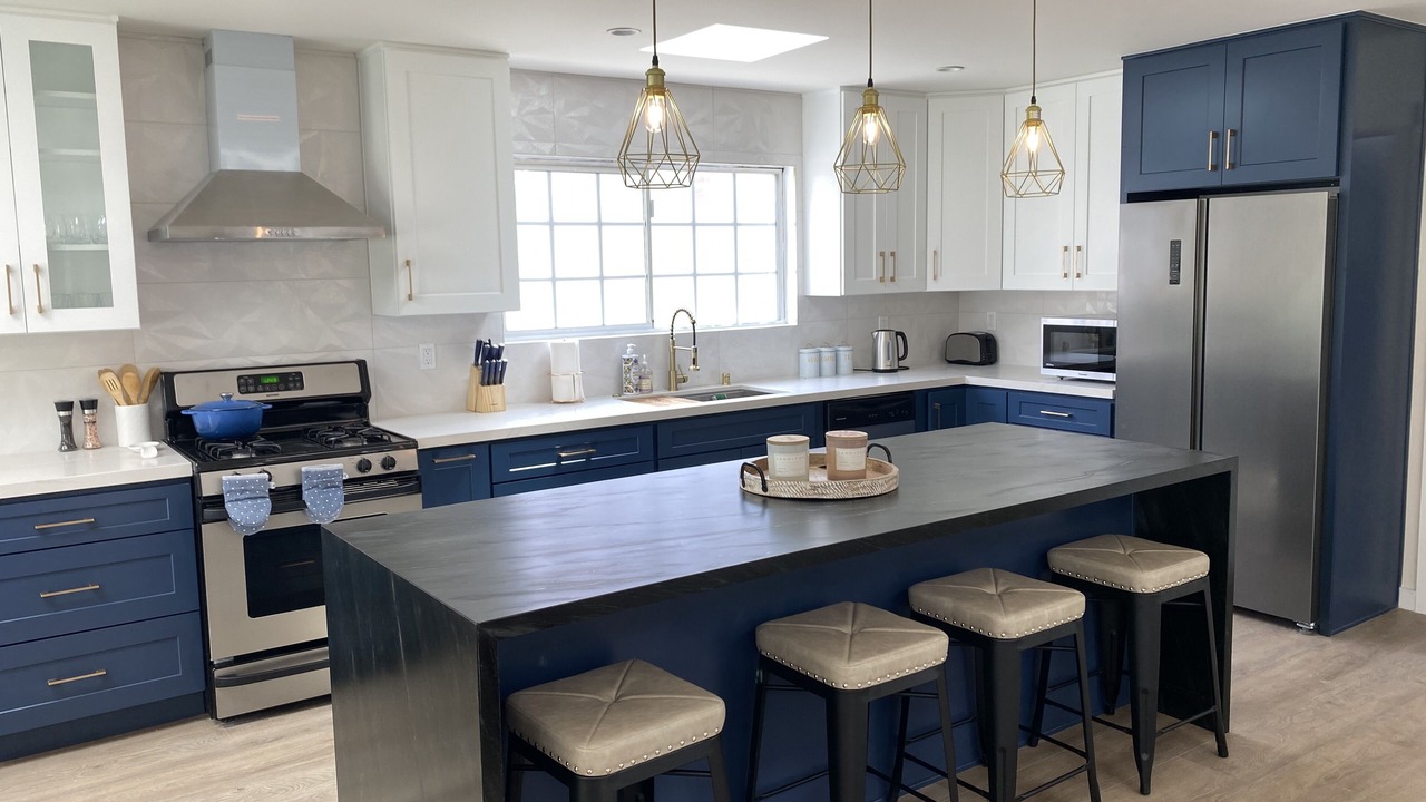 Photo of Kitchen in Malibu Canyon