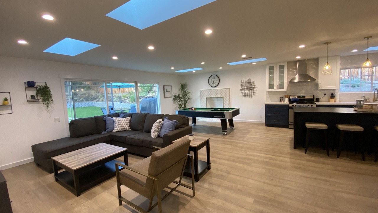 Photo of Livingroom in Malibu Canyon