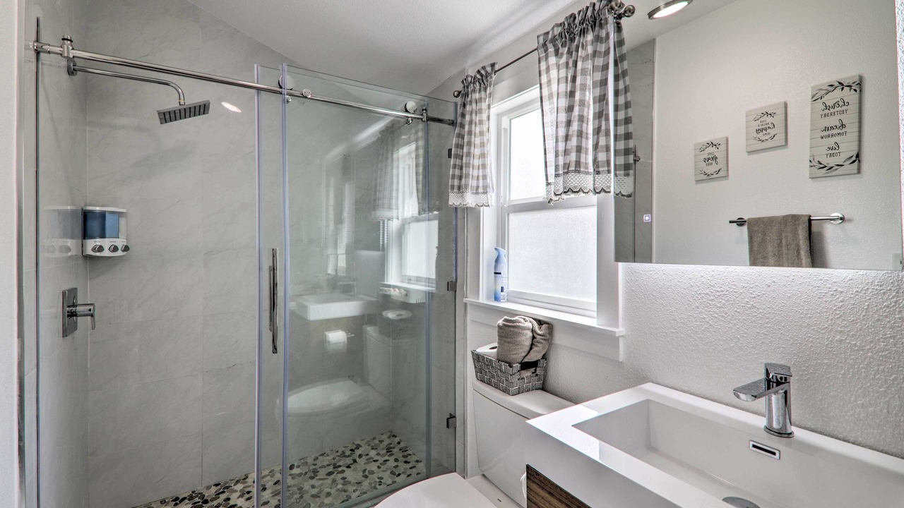 Photo of Bathroom in Livermore