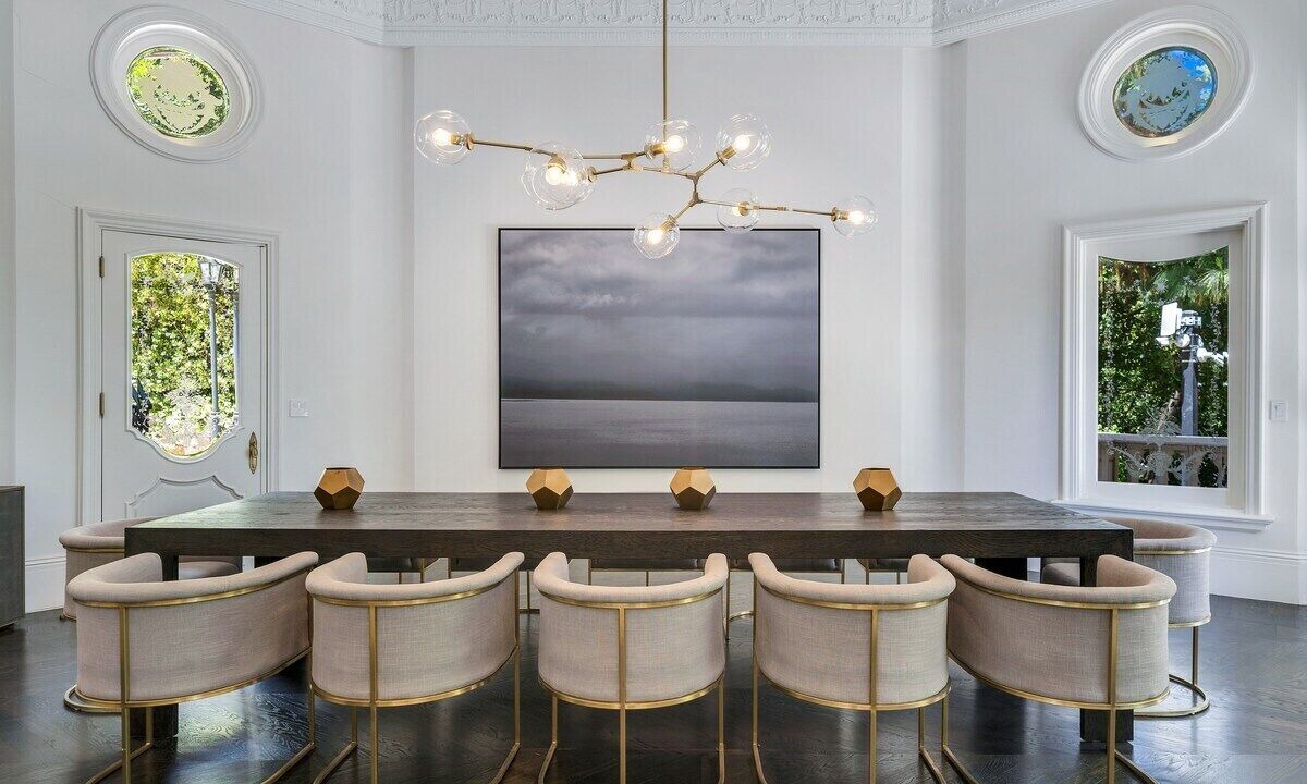 Photo of Livingroom in Beverly Hills