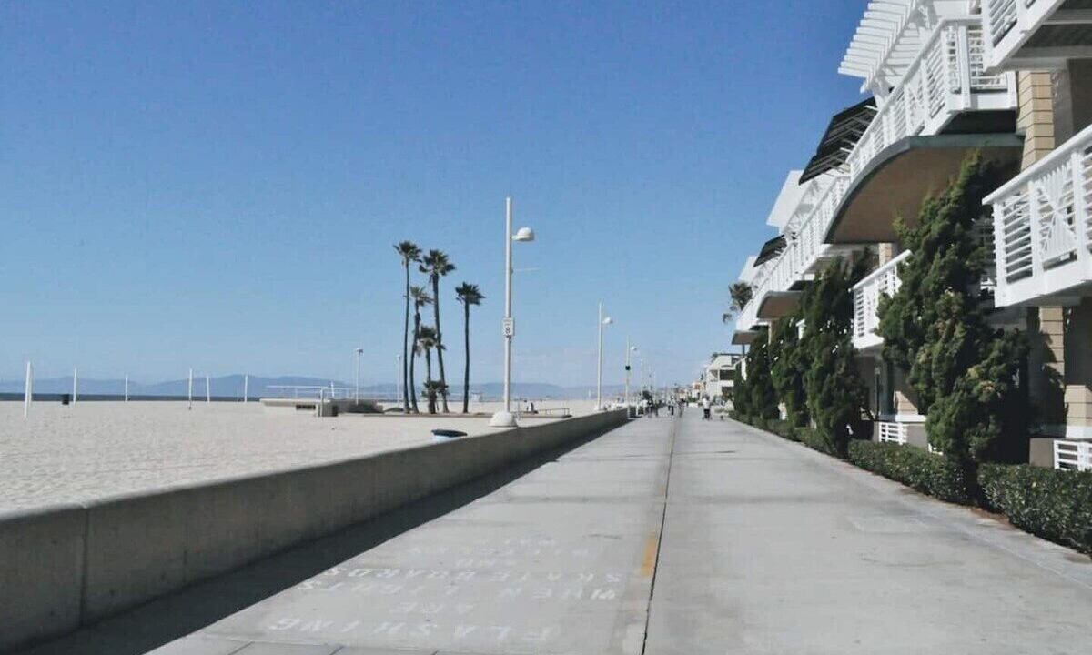 Photo of Others in Hermosa Beach