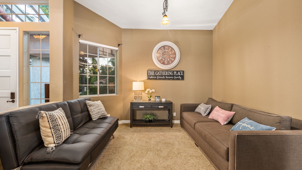 Photo of Livingroom in Vista