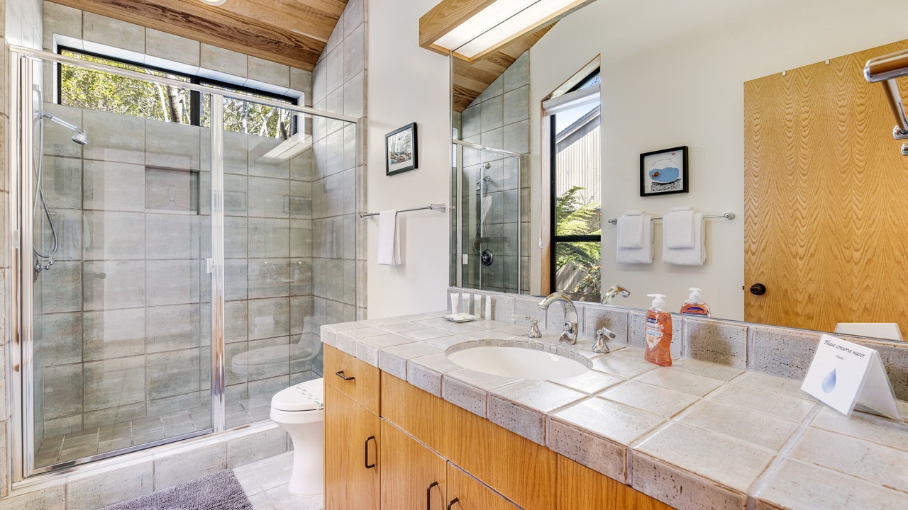 Photo of Bathroom in Sea Ranch