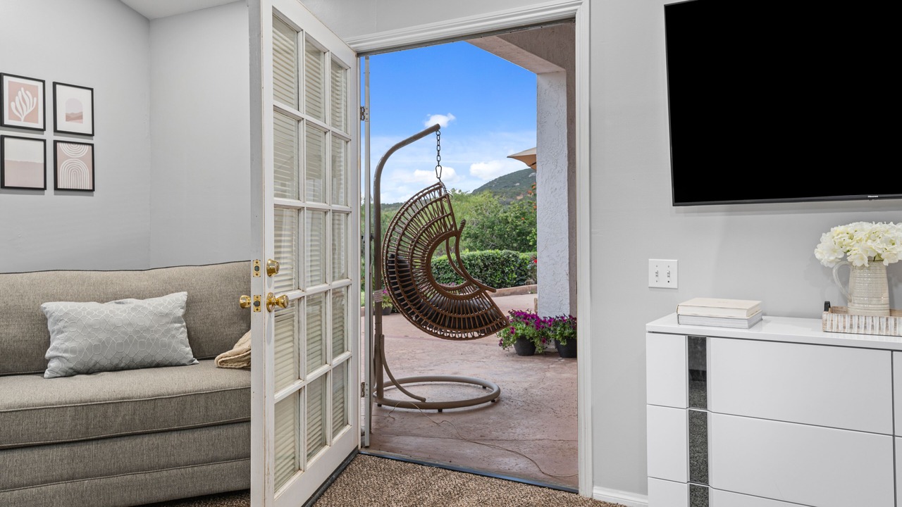 Photo of Livingroom in Ramona