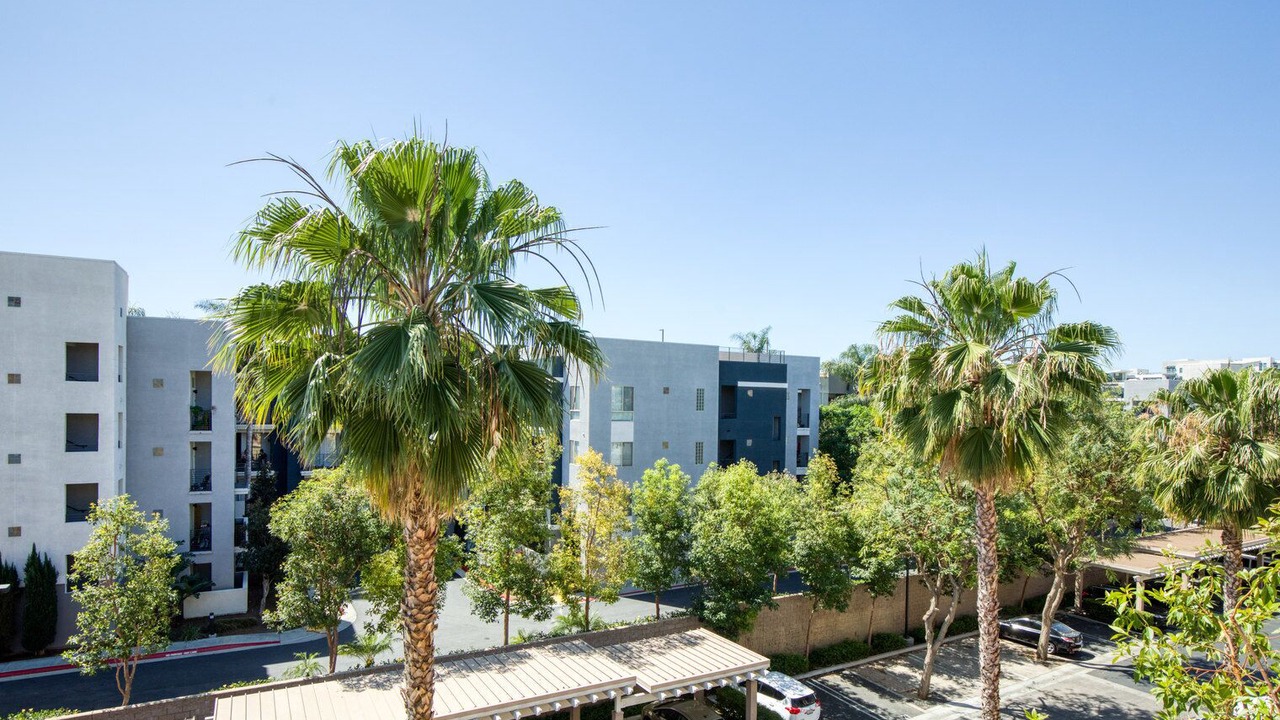 Photo of Outdoor in Warner Center