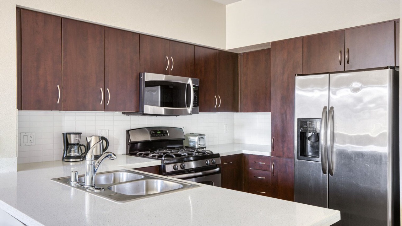 Photo of Kitchen in Warner Center