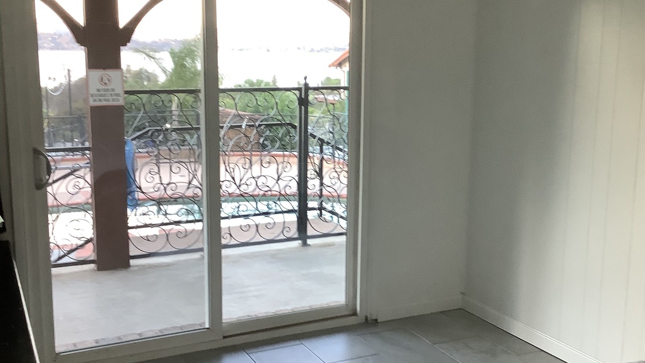 Photo of Bedroom in Lakeland Village