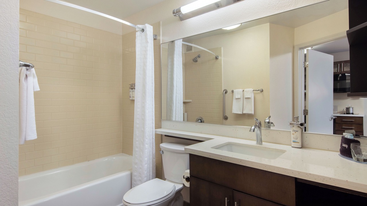 Photo of Bathroom in Anaheim Resort