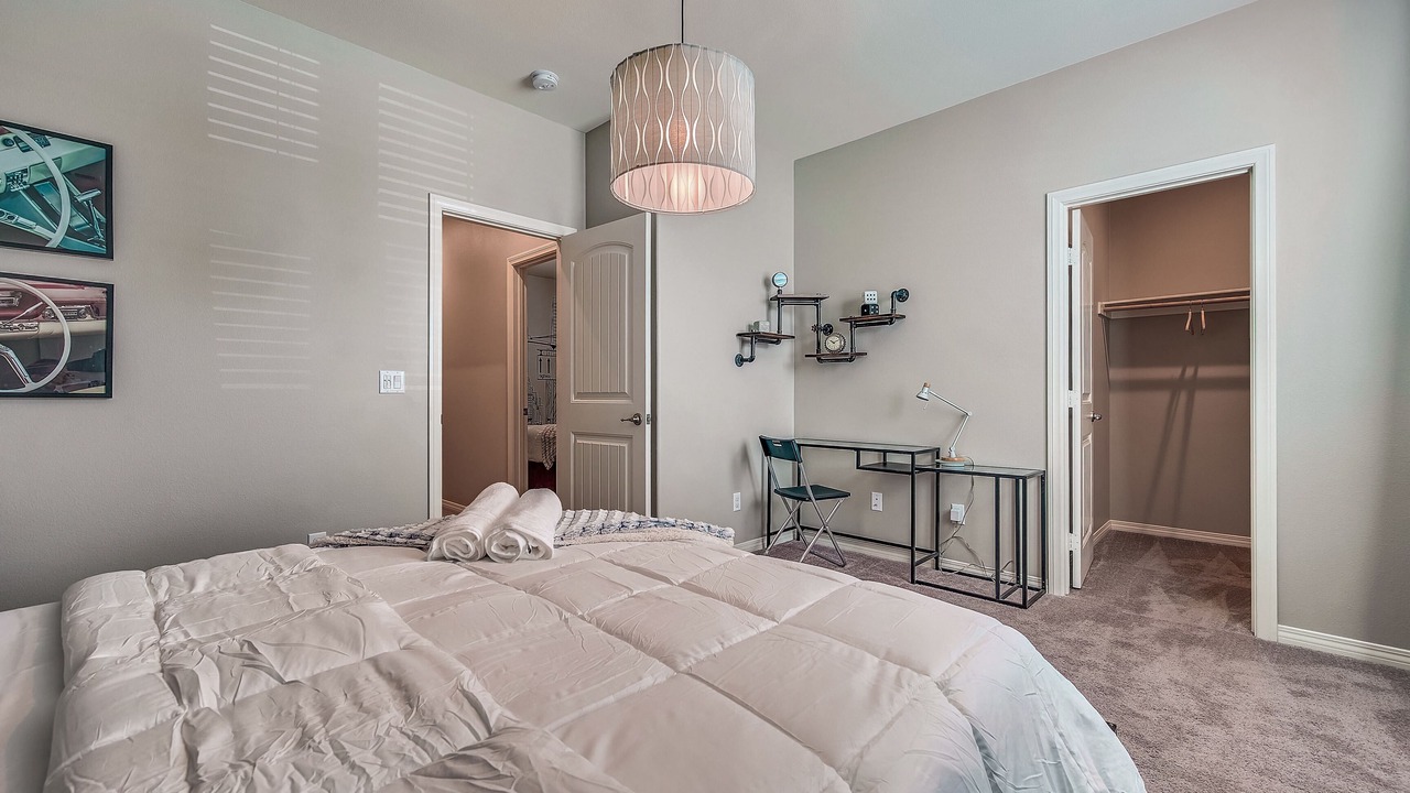 Photo of Bedroom in Mira Loma