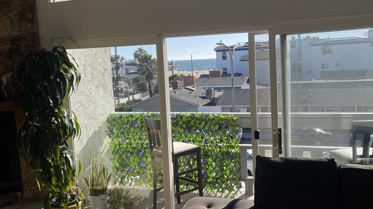 Photo of Livingroom in Hermosa Beach