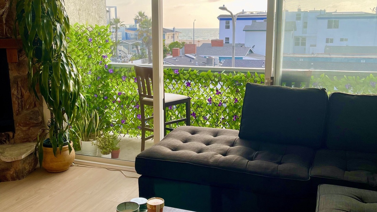 Photo of Livingroom in Hermosa Beach