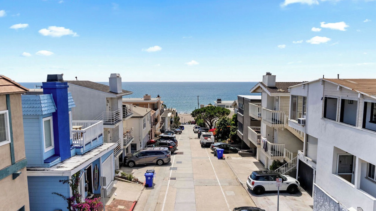 Photo of Others in El Segundo