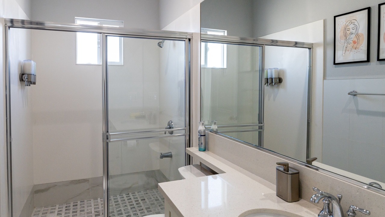Photo of Bathroom in Midway City