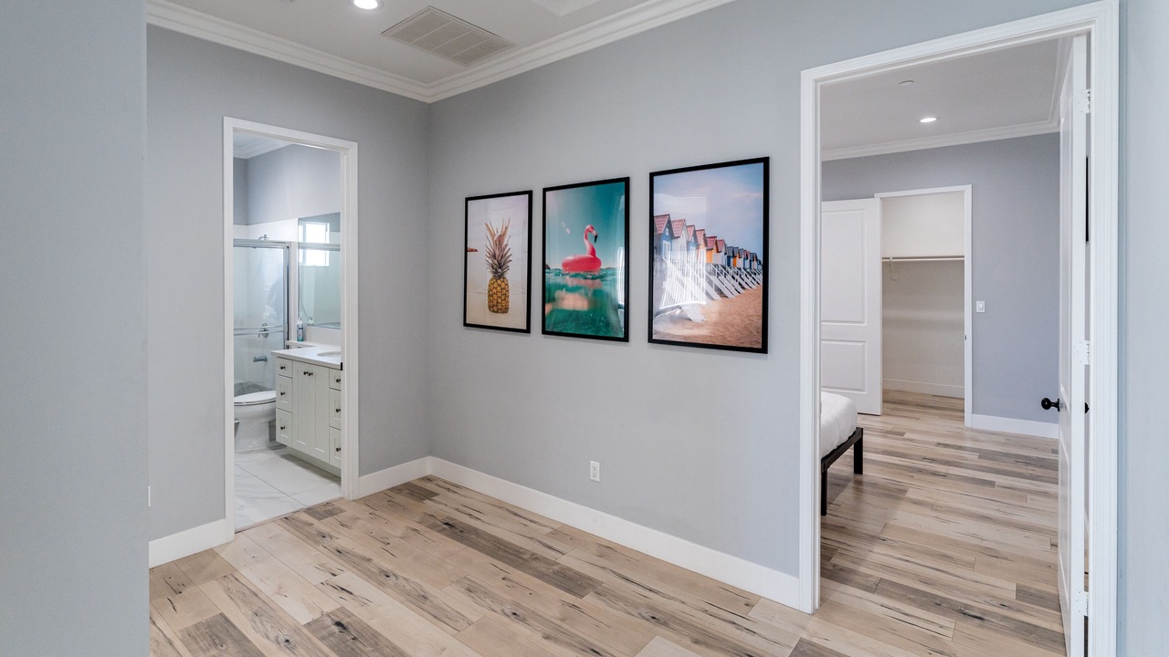 Photo of Bedroom in Midway City
