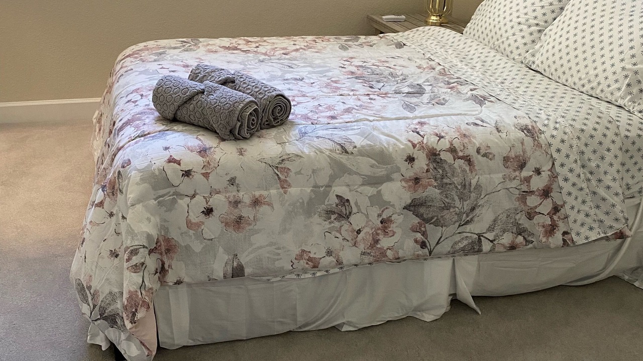 Photo of Bedroom in Groveland