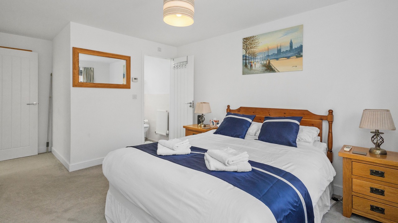 Photo of Bedroom in Ford