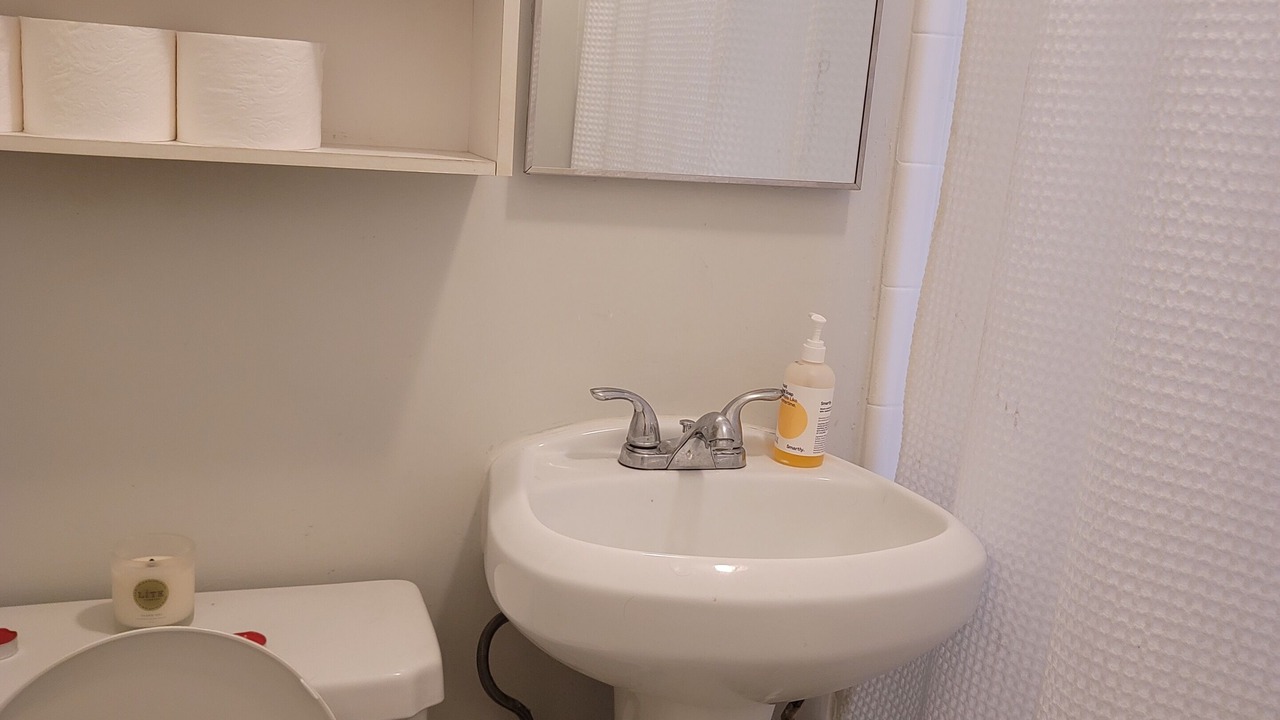 Photo of Bathroom in Rampart Village