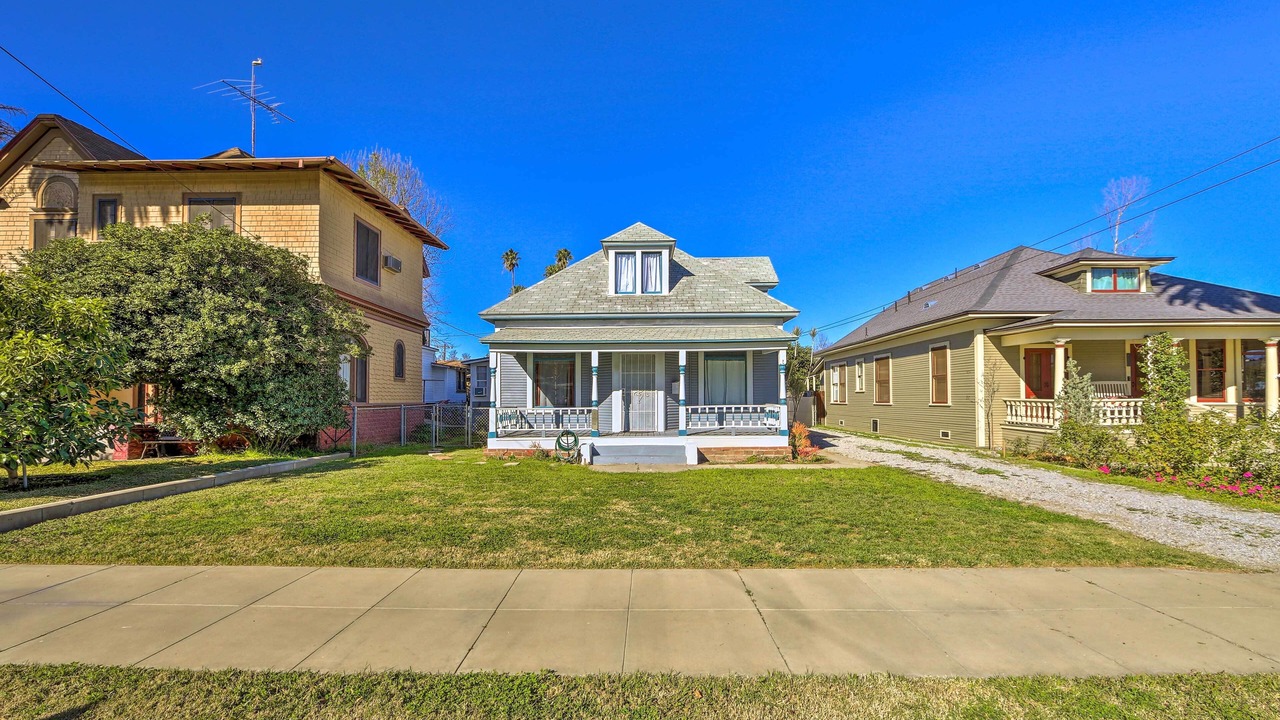 Photo of Outdoor in Downtown Riverside
