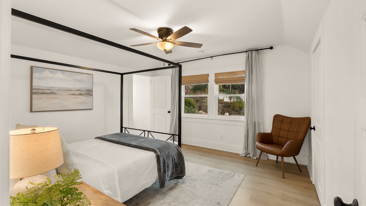 Photo of Bedroom in Mission Hills