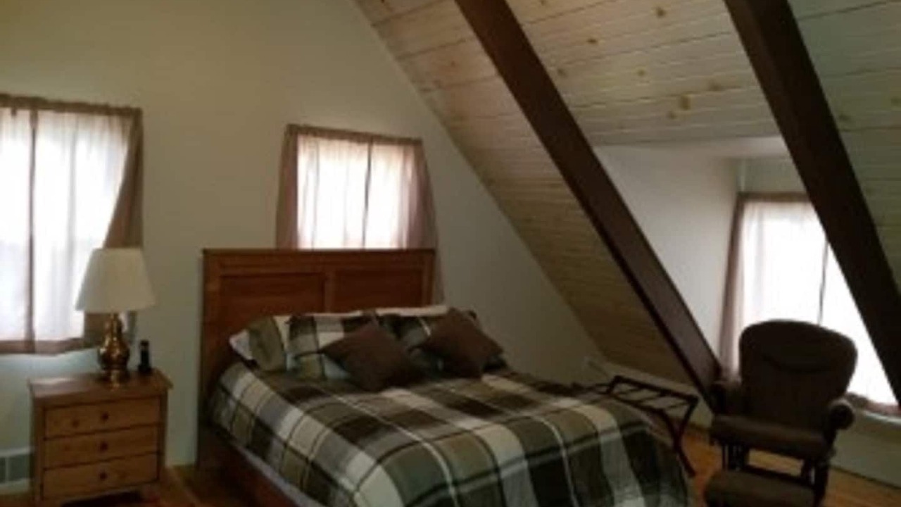 Photo of Bedroom in Montgomery Estates