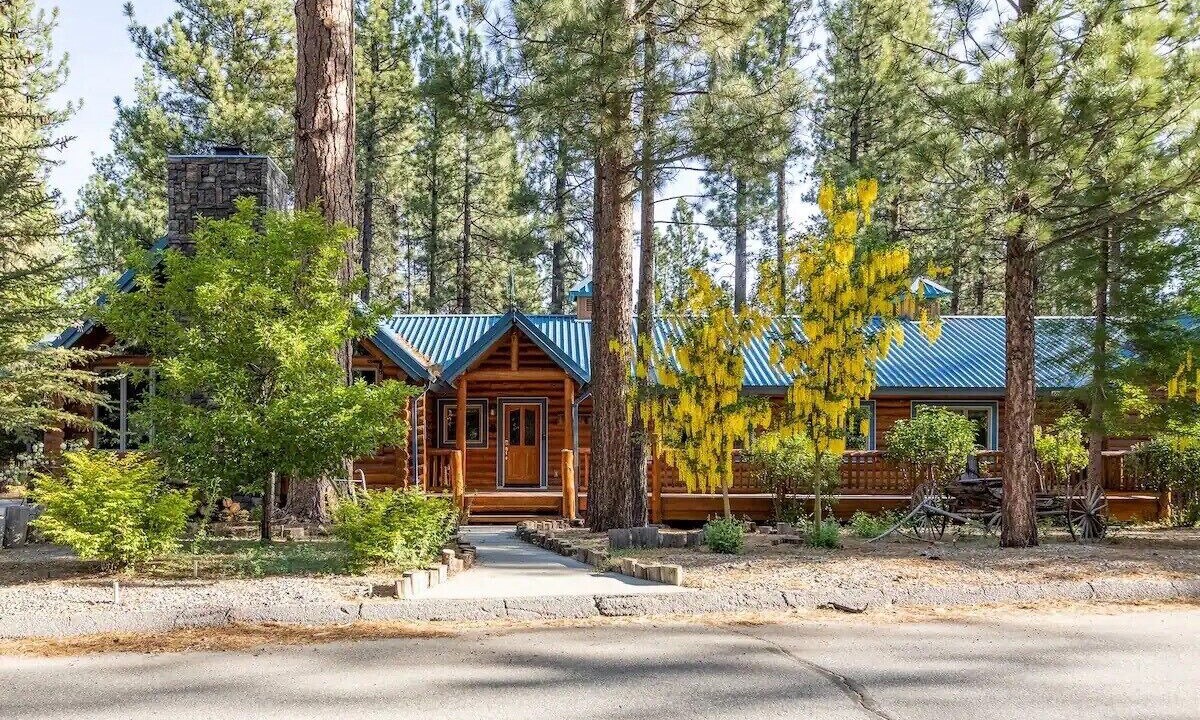 Photo of Outdoor in Evergreen Estates