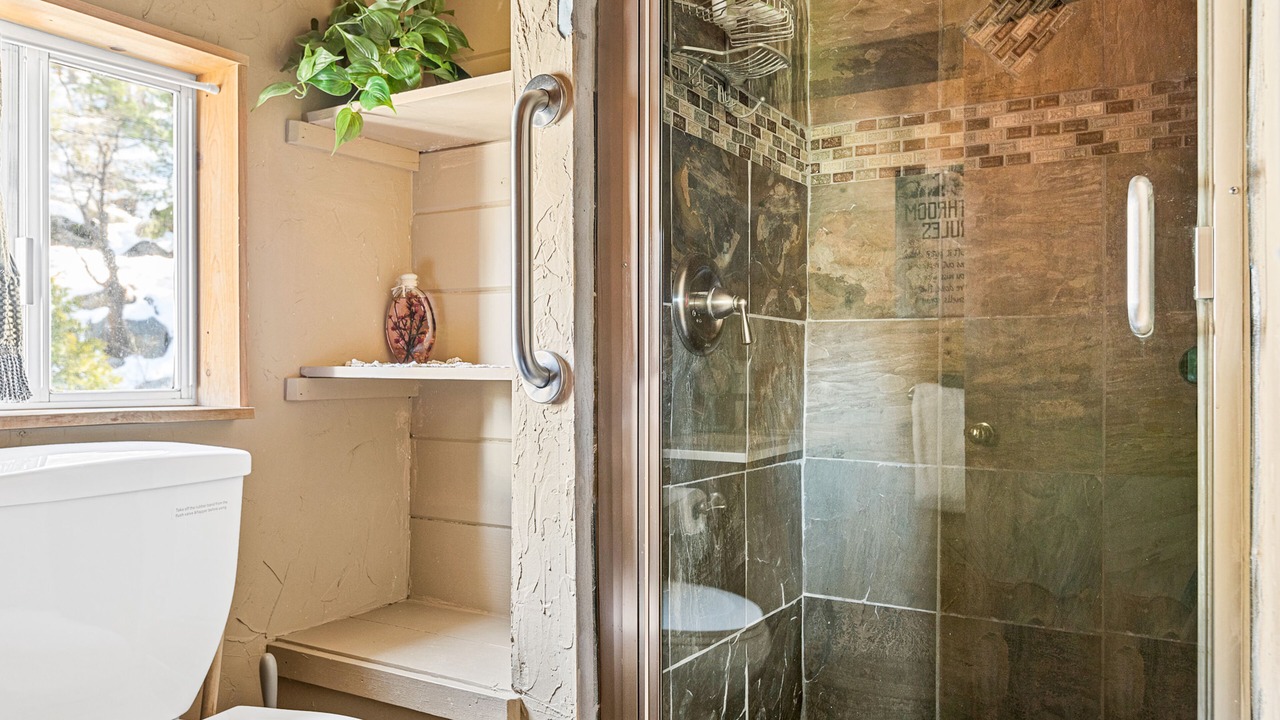 Photo of Bathroom in Arrowbear Lake