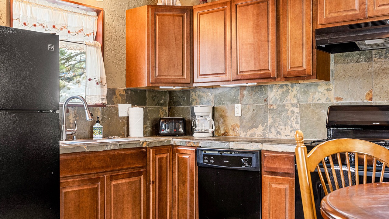 Photo of Kitchen in Arrowbear Lake