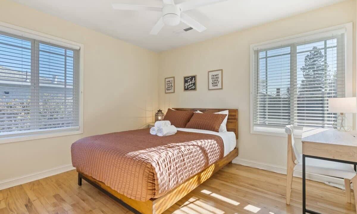 Photo of Bedroom in Redwood City