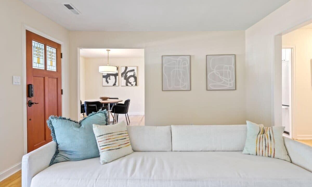 Photo of Livingroom in Redwood City