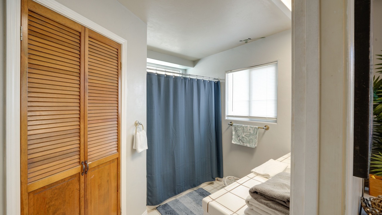 Photo of Bathroom in Pumpkin Center