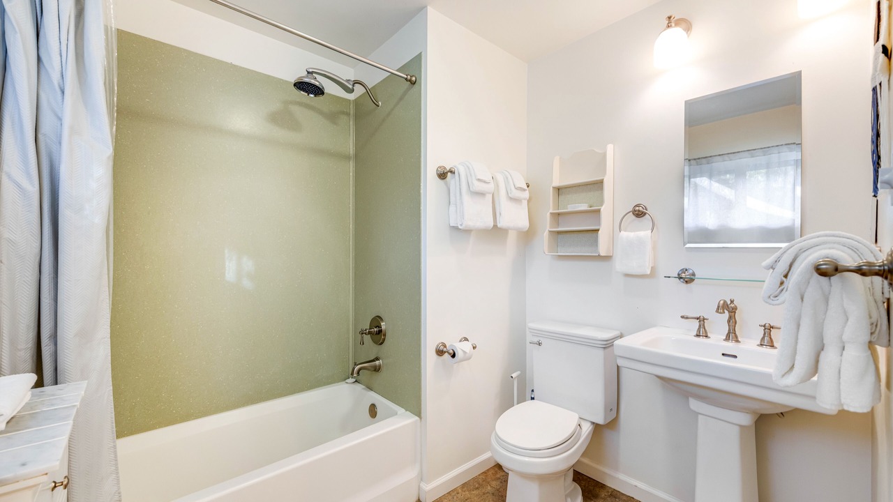 Photo of Bathroom in Cloverdale