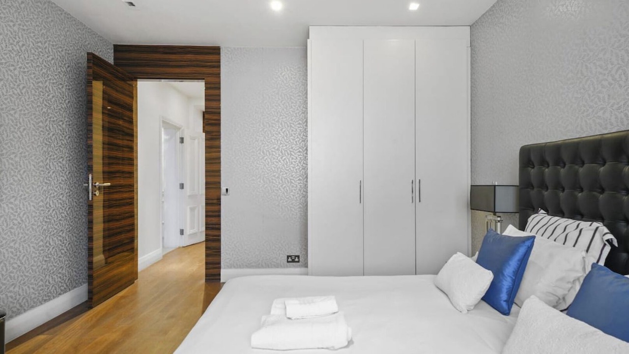 Photo of Bedroom in Knightsbridge and Belgravia