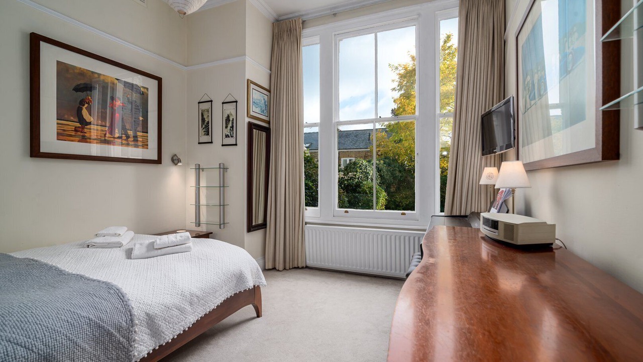 Photo of Bedroom in Clapham
