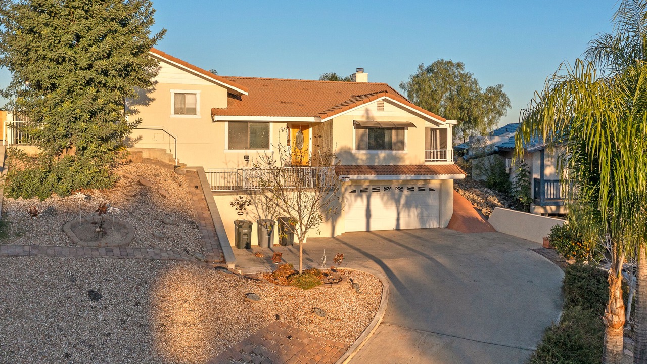 Photo of Outdoor in Canyon Lake